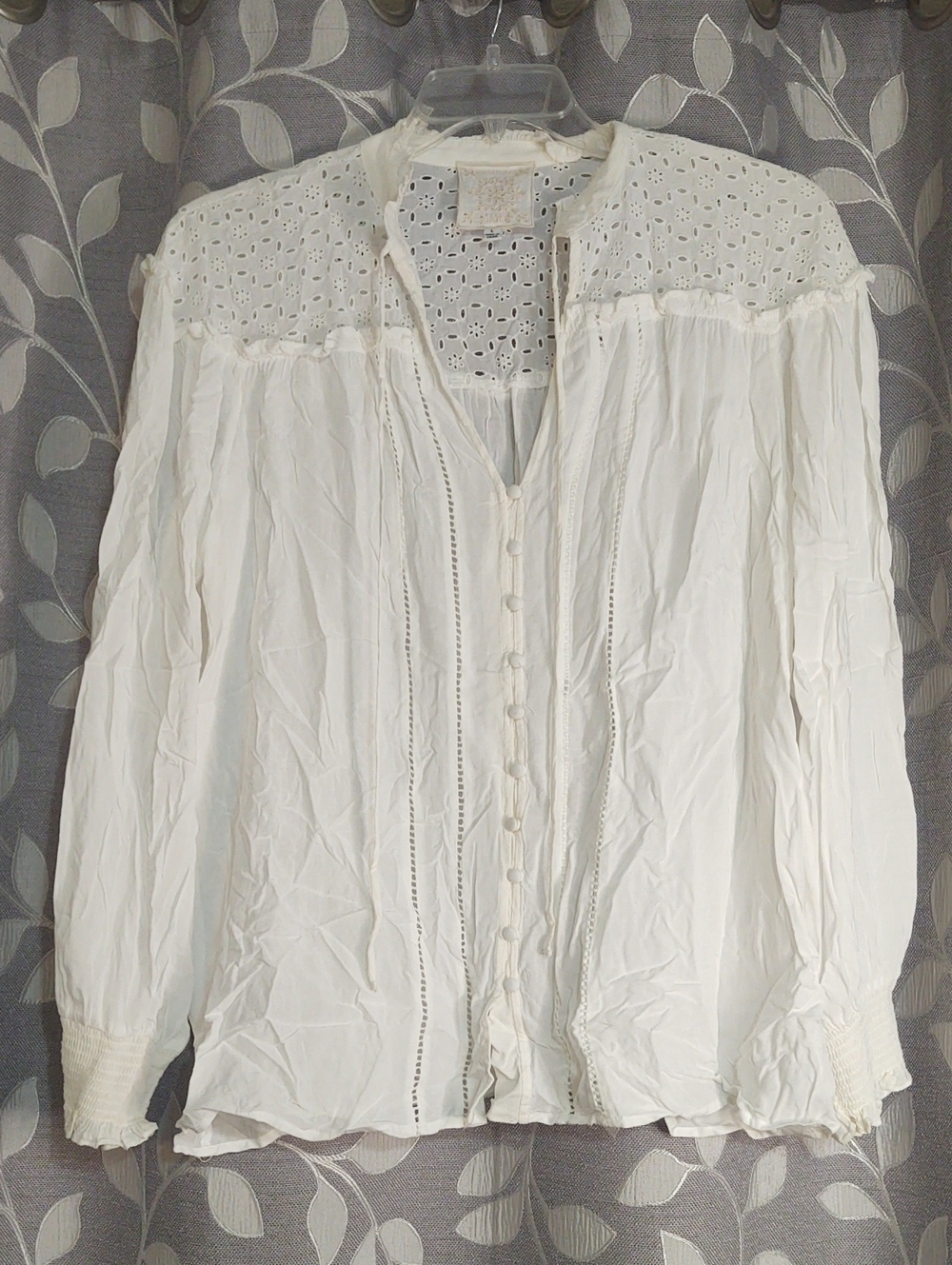 Johnny Was White Eyelet Yoke Button-Front Blouse size L